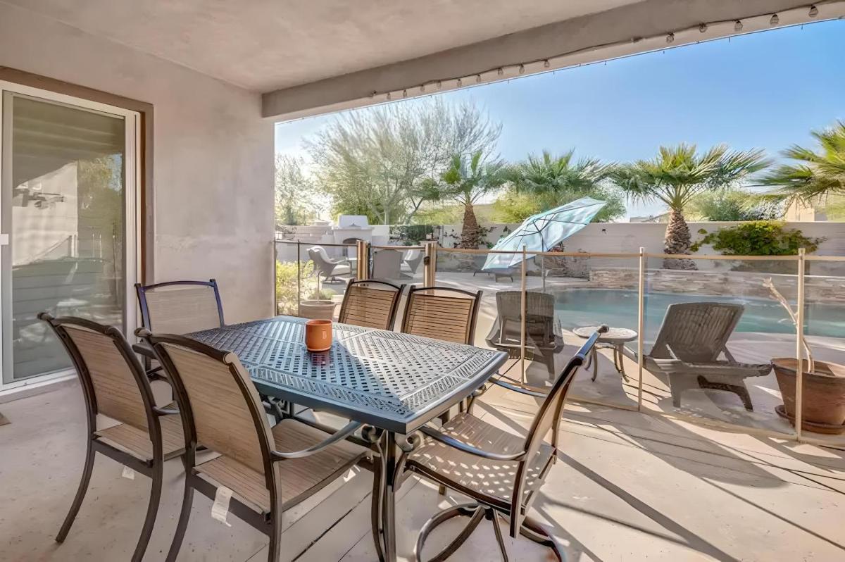 Lux Desert Oasis w saltwater pool near Coachella - Housity