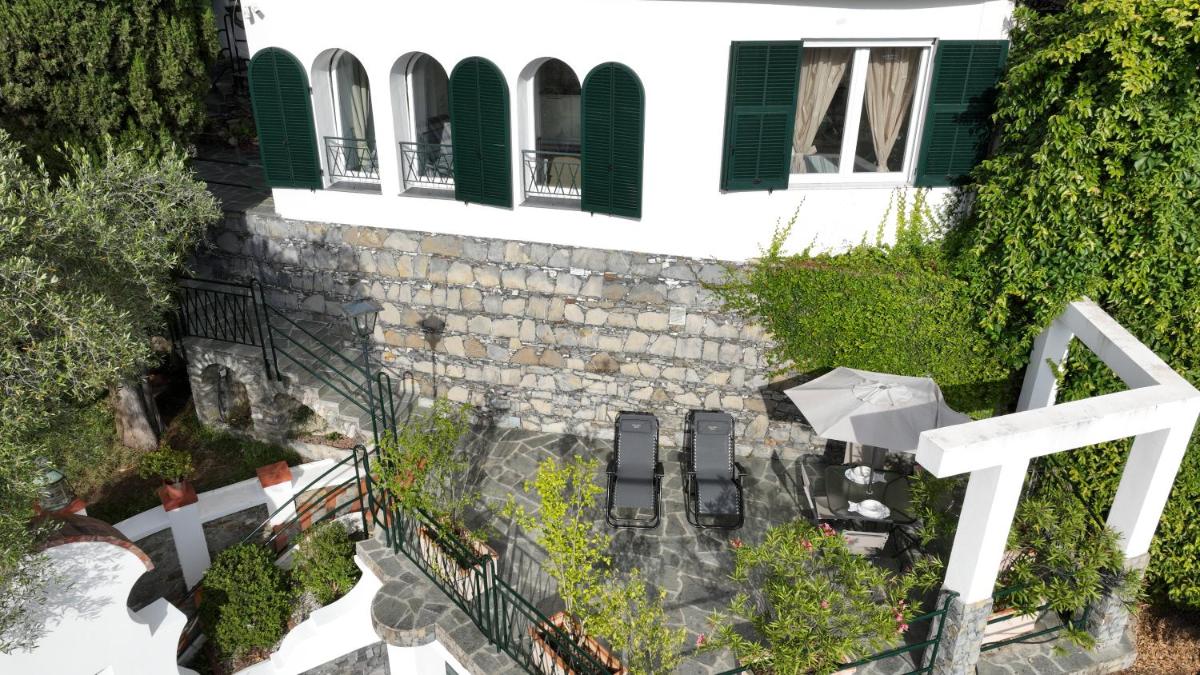 Rapallo Summer House - Housity