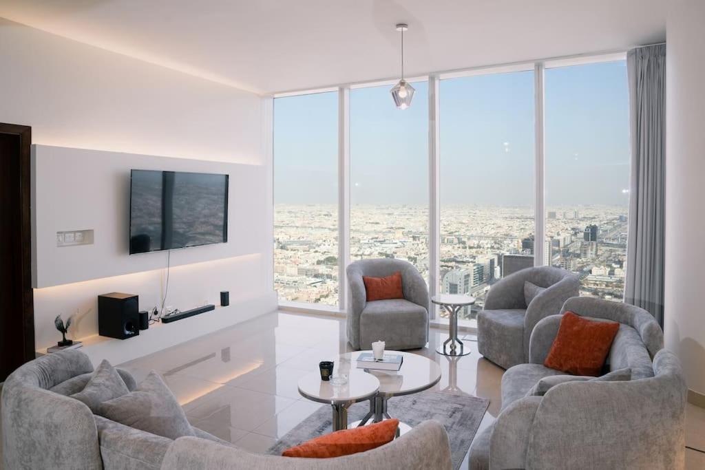 جناح فاخر في برج رافال - Burj Rafal apartment - Hizvo