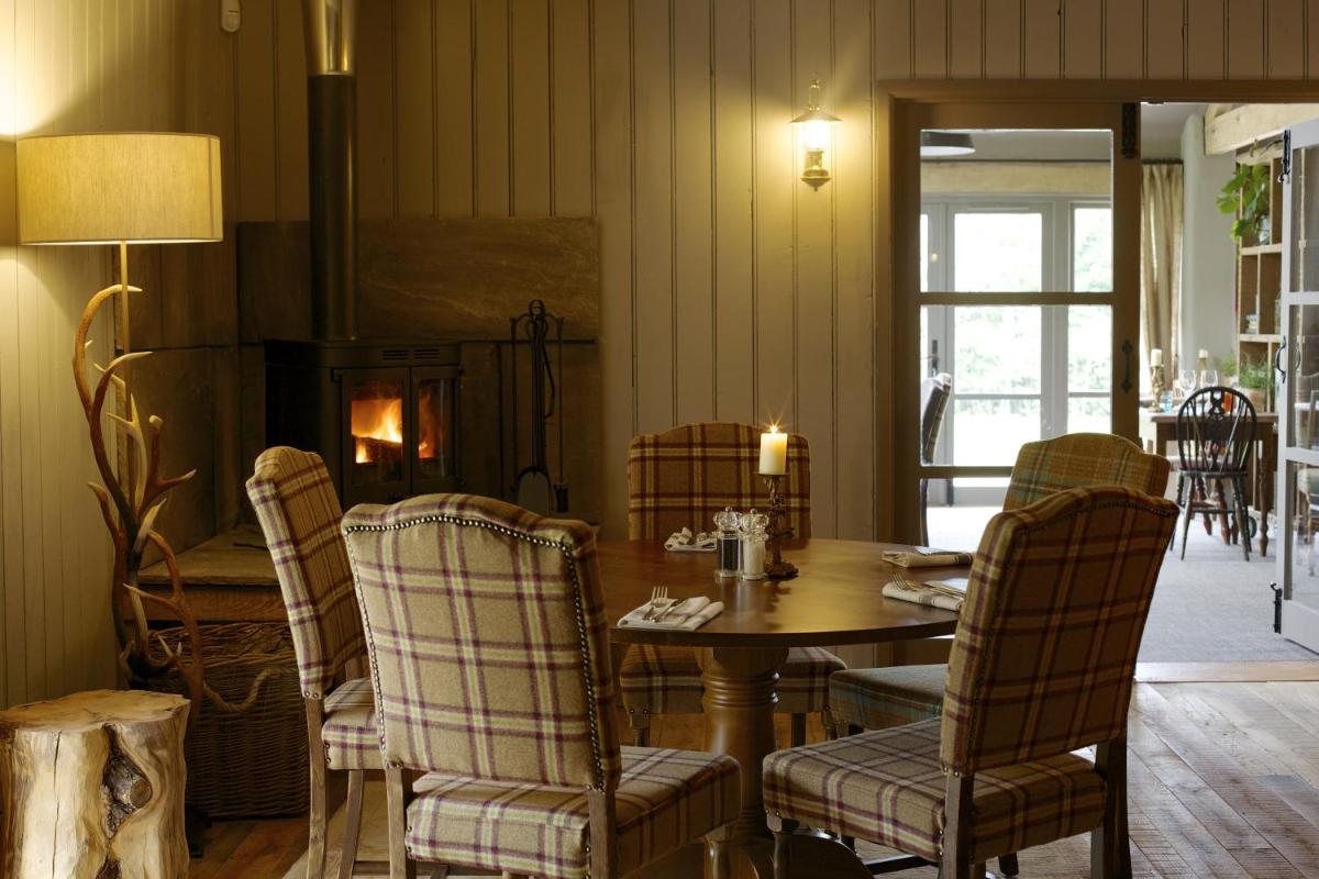Pear Tree Inn Whitley - Housity