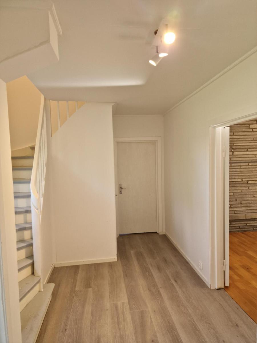 Aadarsh Villa rom -9 min from Oslo Airport - Housity