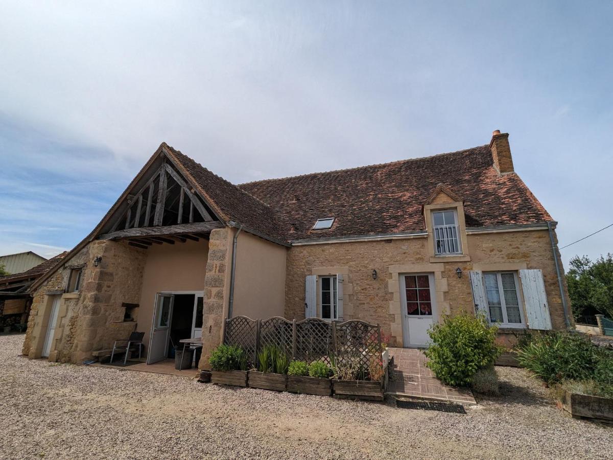 Charmant gîte en Berry avec terrasses, jardin et parking privé, proche de Nohant et La Châtre - FR-1-591-35 - Housity