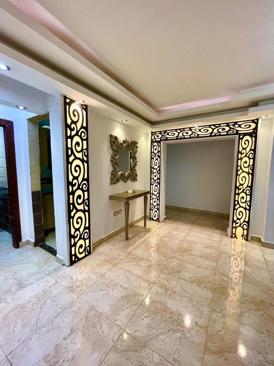 Luxurious Apartment - Housity