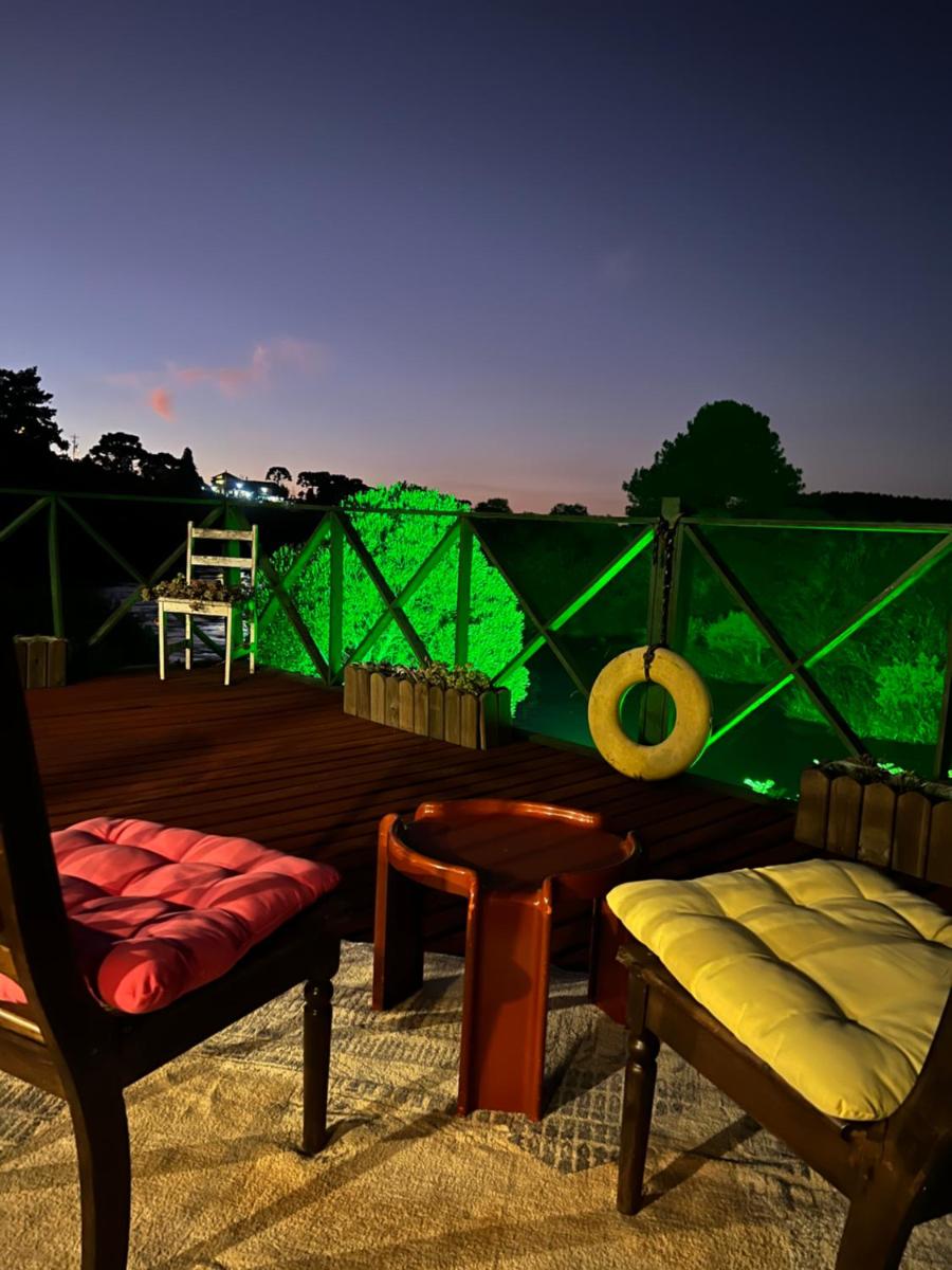 Suitetrails - Casa no Campo, aconchego com lareira e banheira em quase todas Cabanas!