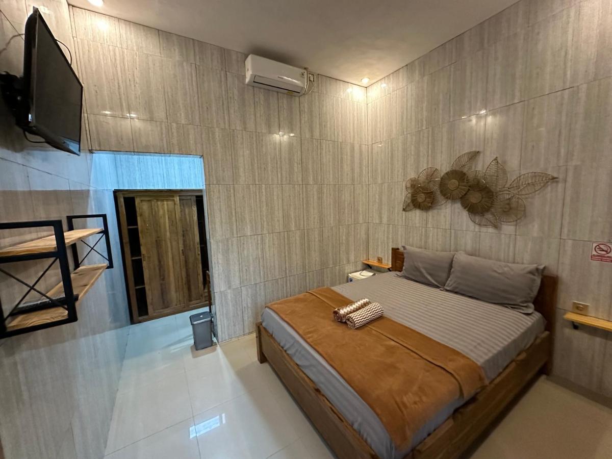 Kubu Alvian Guest House - Housity