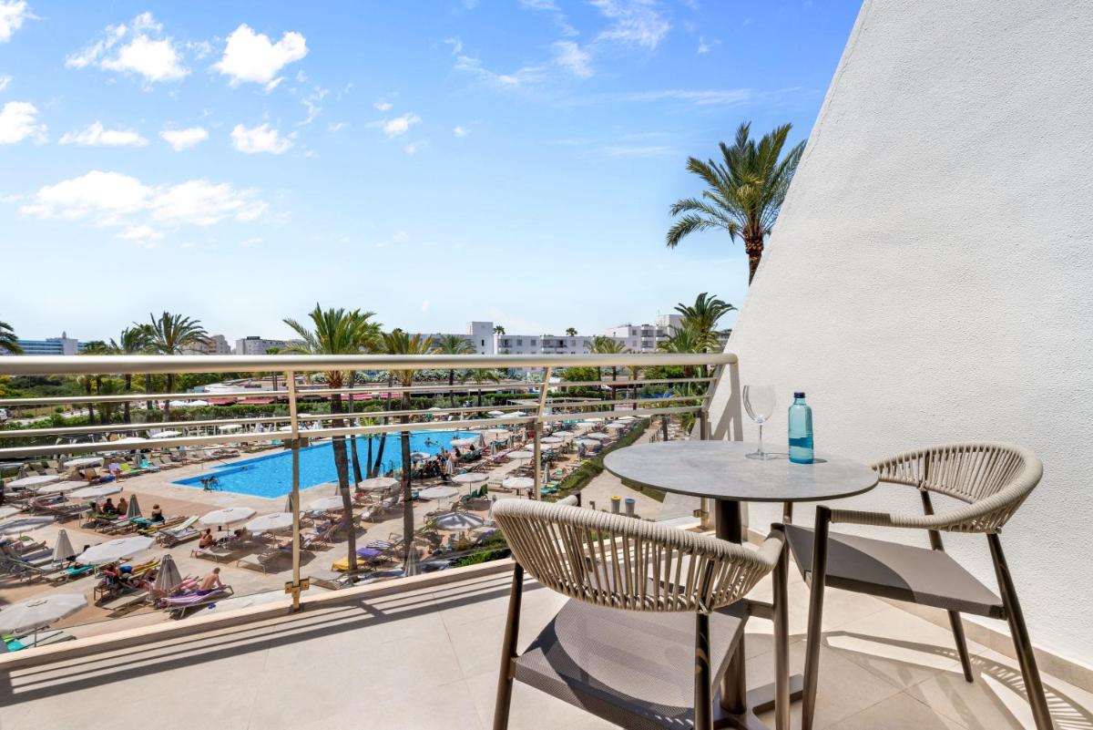 Piscina en o cerca de Protur Sa Coma Playa Hotel & Spa