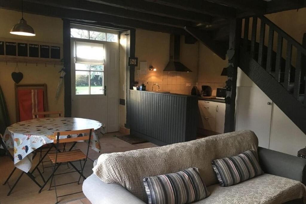 Maison d'hôtes les Escures - Housity