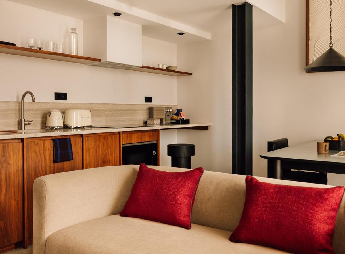 A cozinha ou kitchenette de The Rebello Hotel & Spa - Small Luxury Hotels Of The World