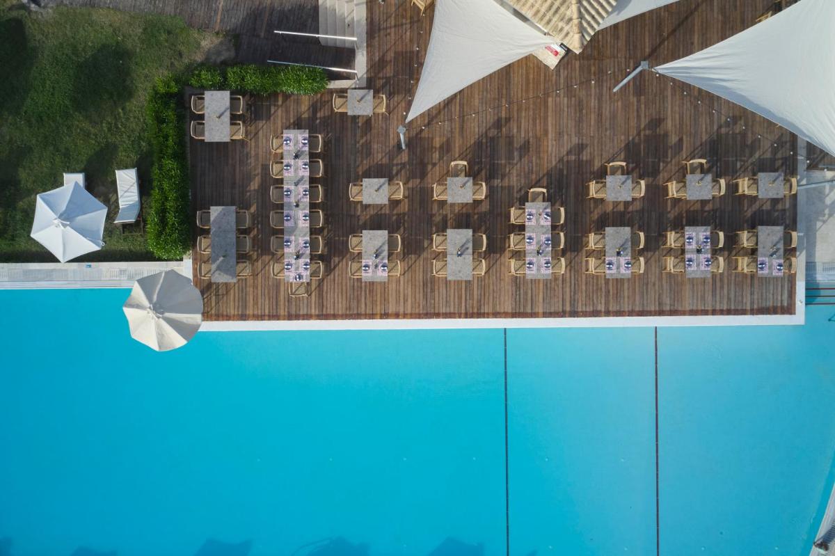Atlantica Eleon Grand Resort - Housity