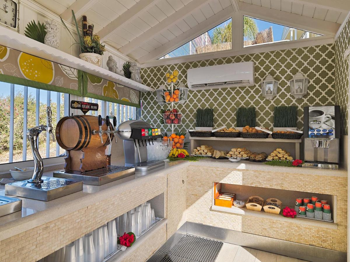 Una cocina o zona de cocina en Gran Oasis Resort