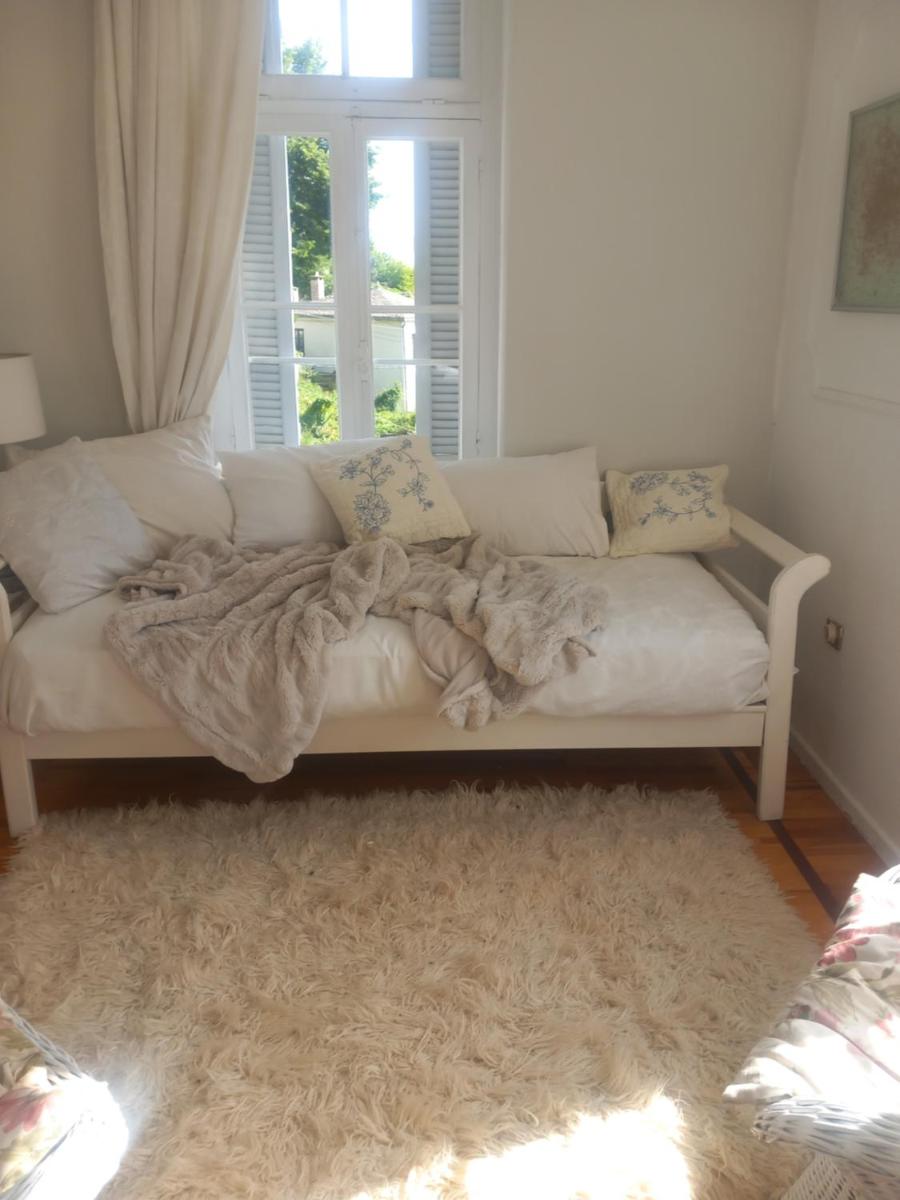 Roselyn Manor - Housity