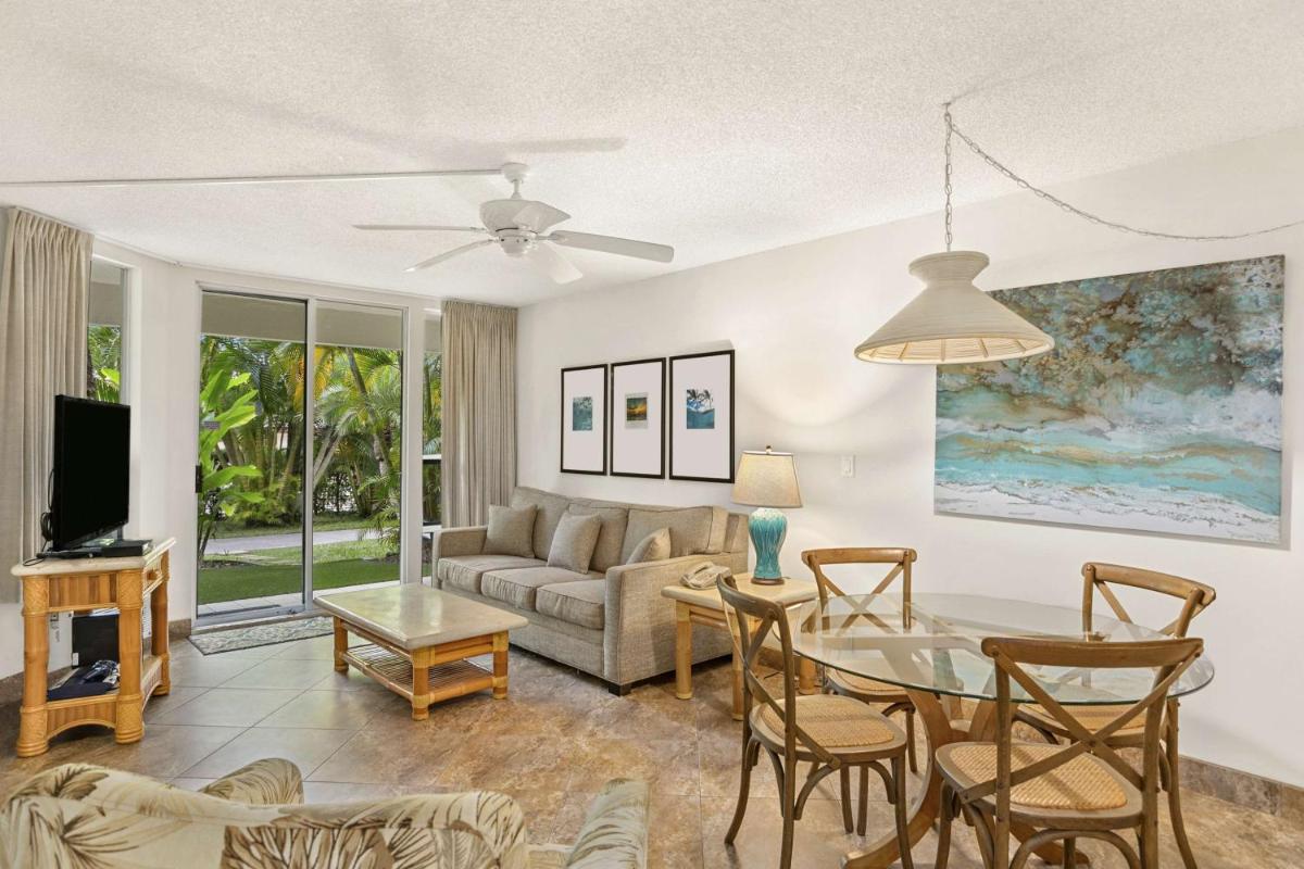 Aston at the Maui Banyan - Housity