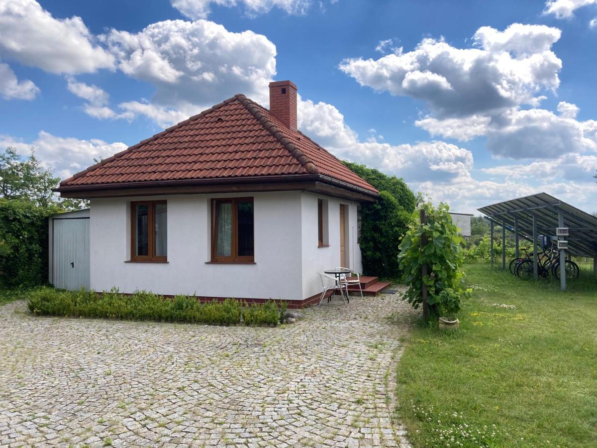 Biały Zdrój - Housity
