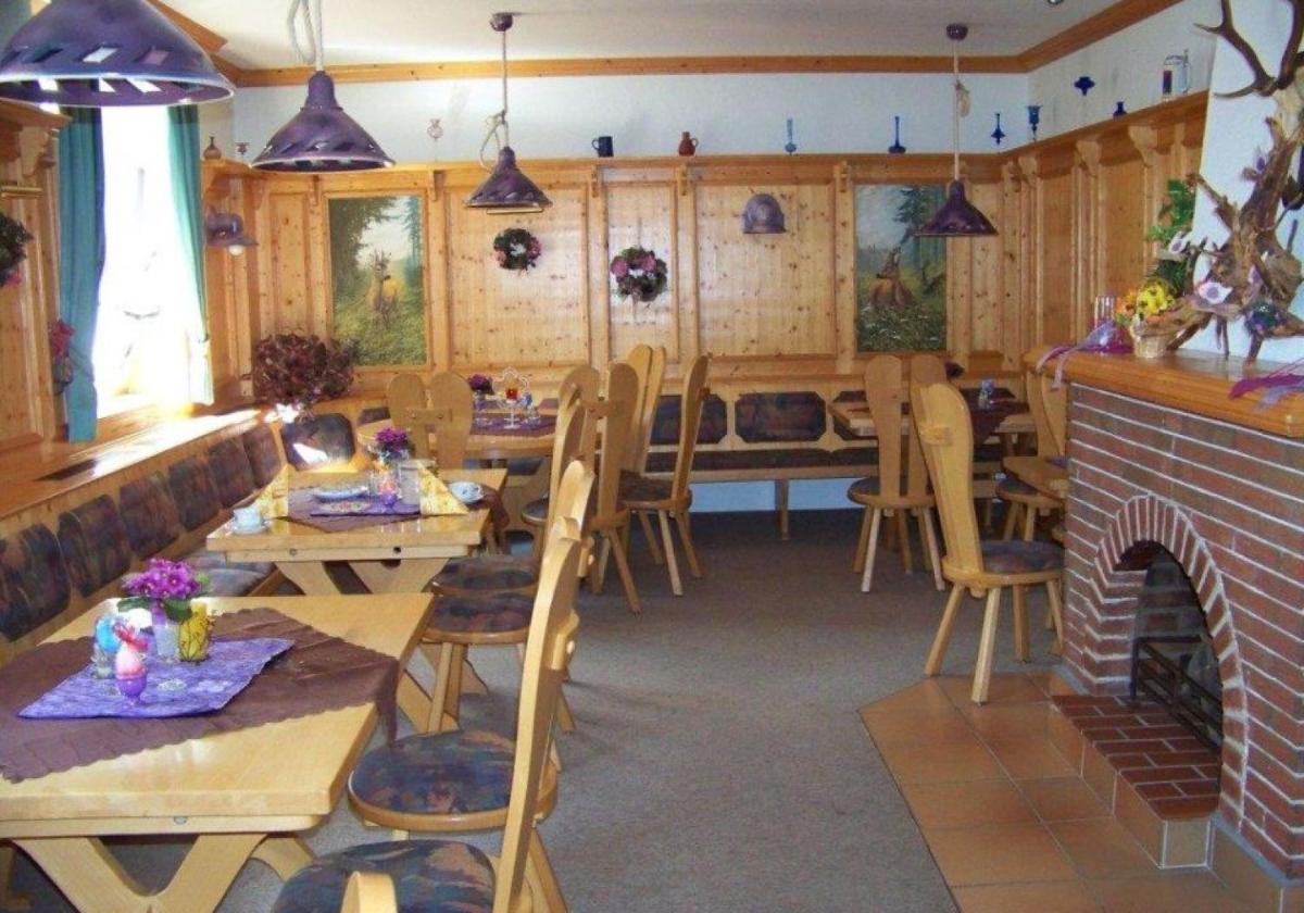 Familien-Hotel Am Tränkbachtal Frauenwald - Housity