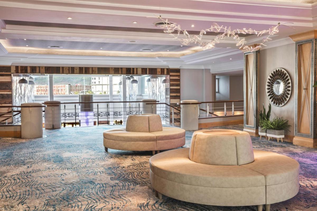 Le Suffren Hotel & Marina - Housity