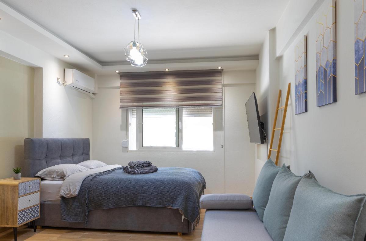 Blaze Studios & Apartments - Housity