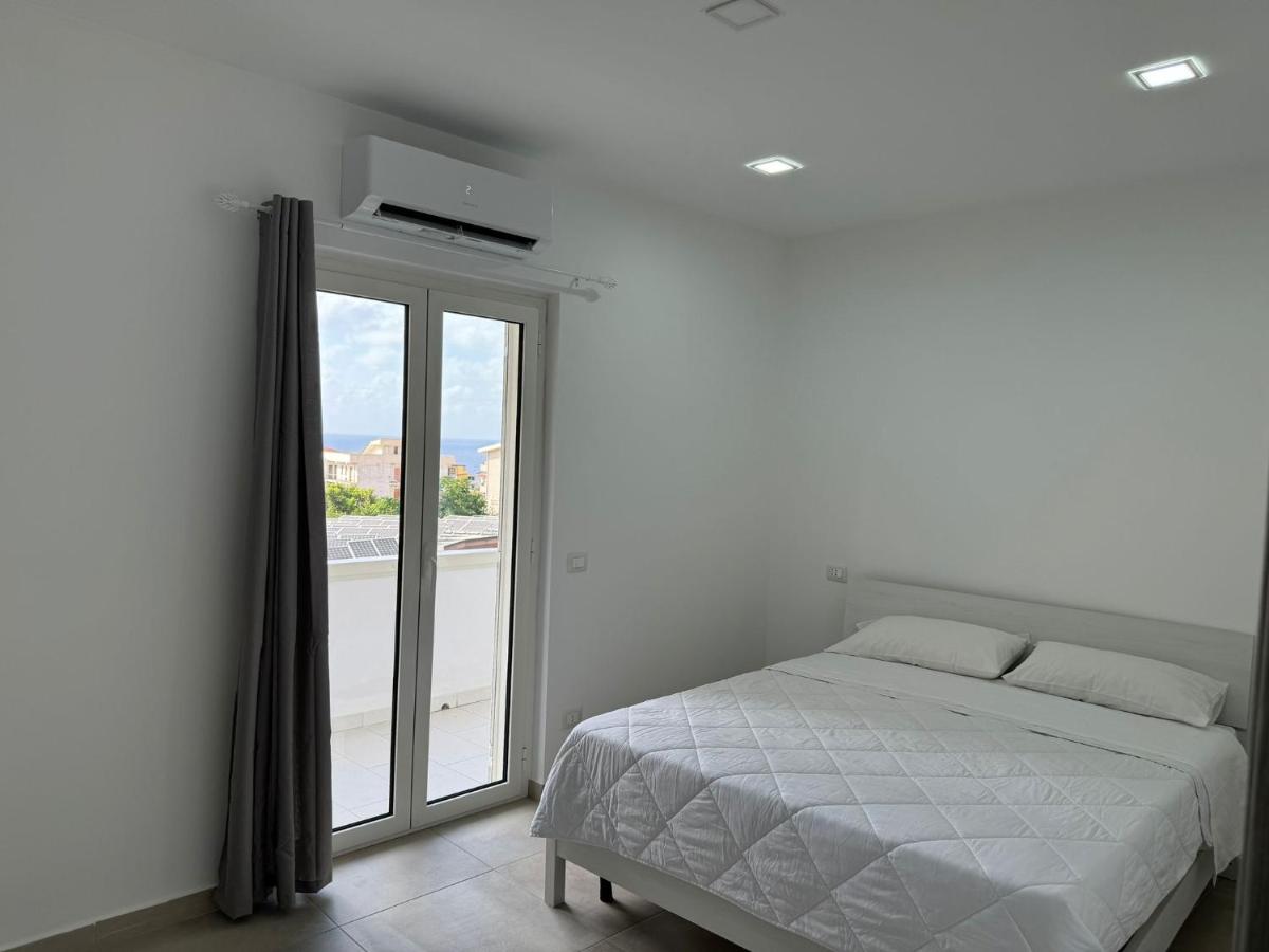 Holidays Apartments Tropea - Housity