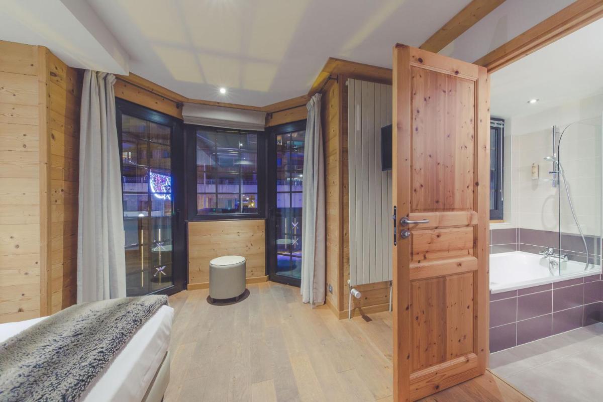 Salle de bains dans l'établissement Fleur De Neige Châtel