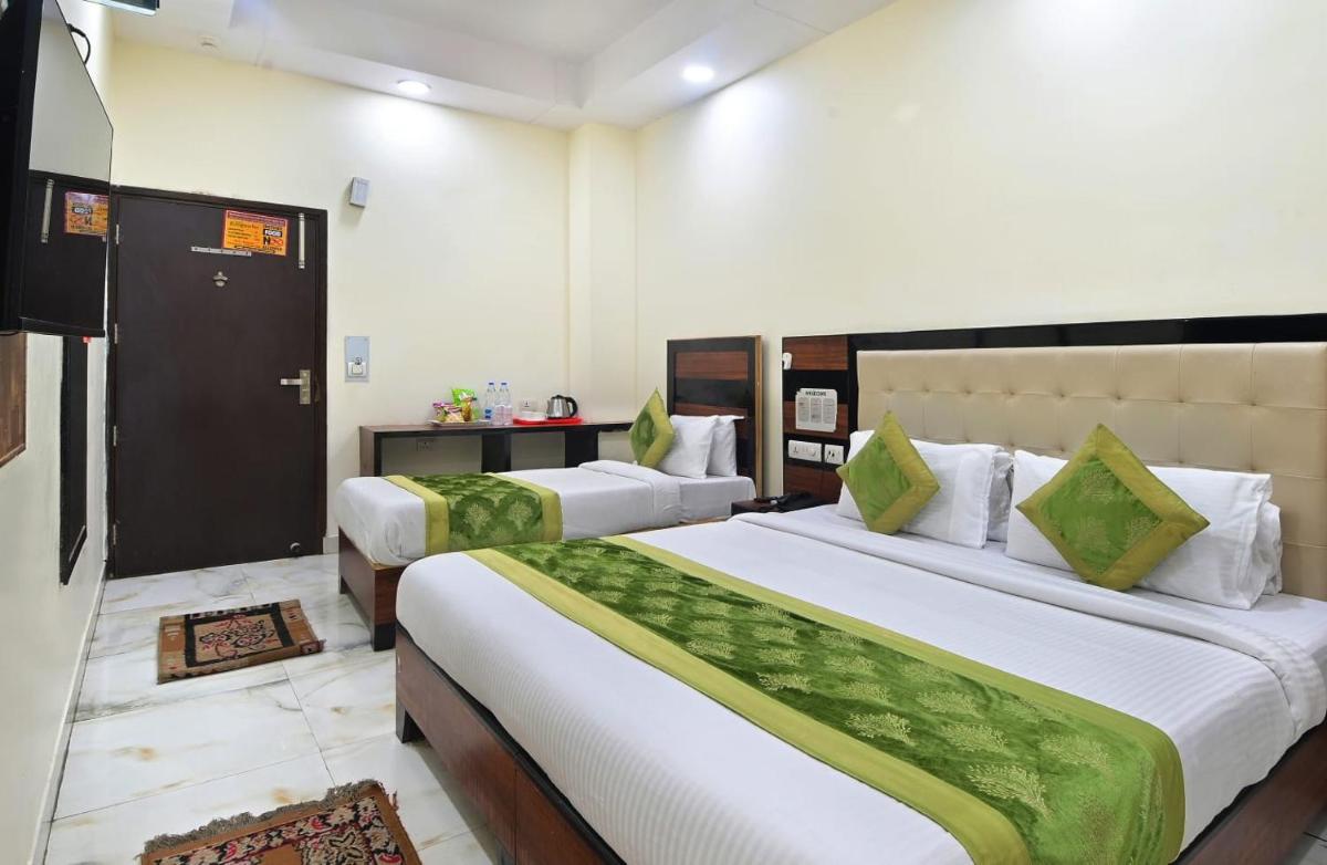 Hotel Emporio View - New Delhi Railway Station - Paharganj - Housity