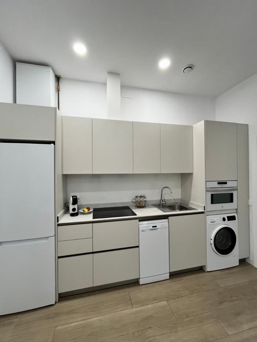 josemaenea - Housity