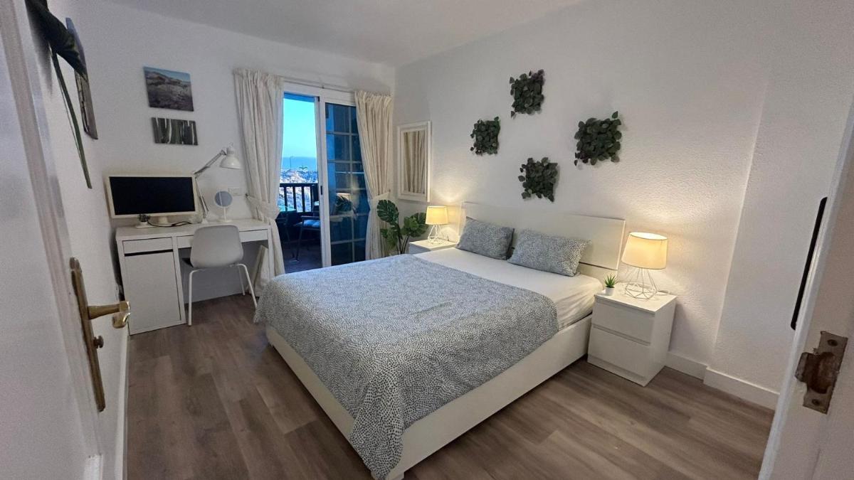 Hübsche Ferienwohnung mit 2 Schlafzimmern, Pool und WLAN, Strandnähe - Housity