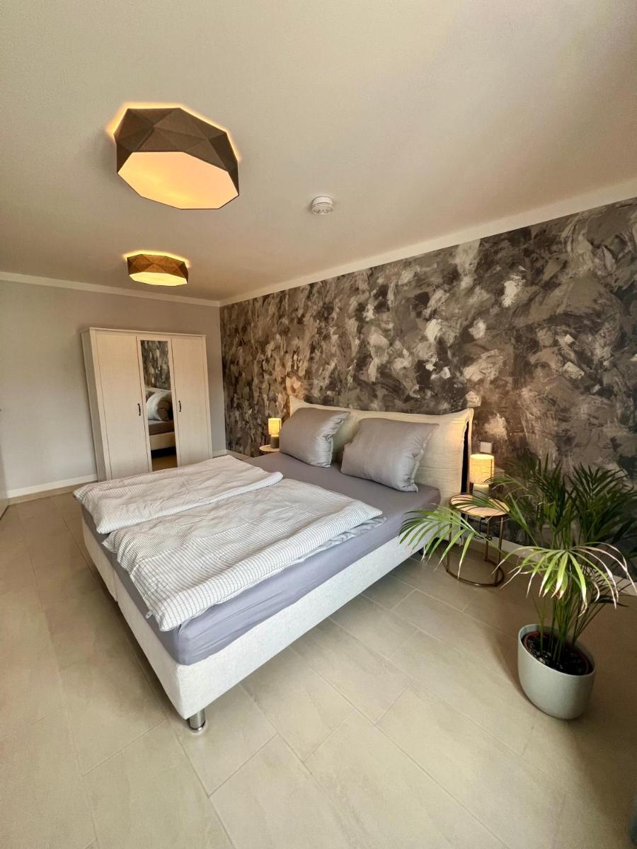 Stilvolles, modernes Apartment mit Sonnen-Balkon - Housity