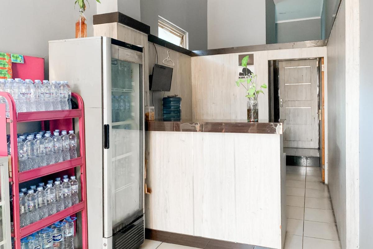 Karins Guesthouse Syariah RedPartner - Hizvo