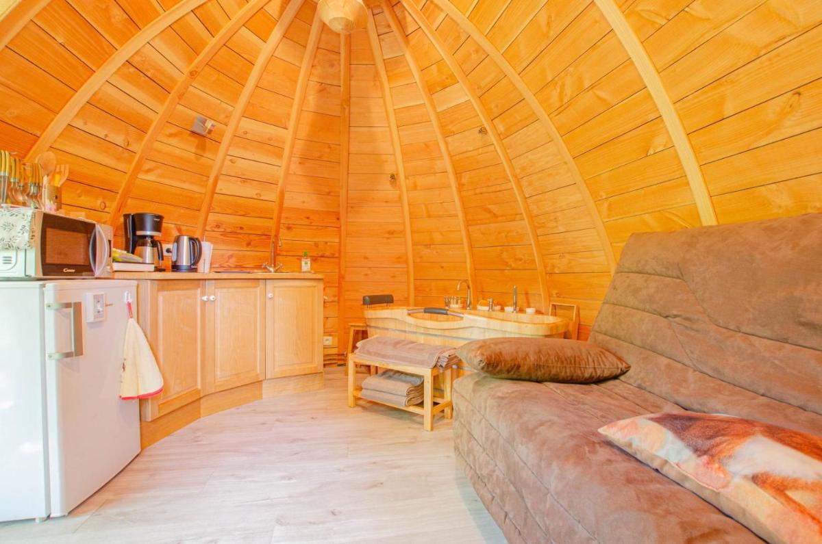 La pom de pin - Housity