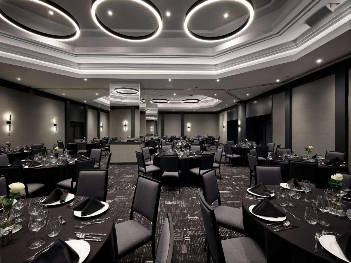 Hyatt Place Montreal - Downtown - Housity