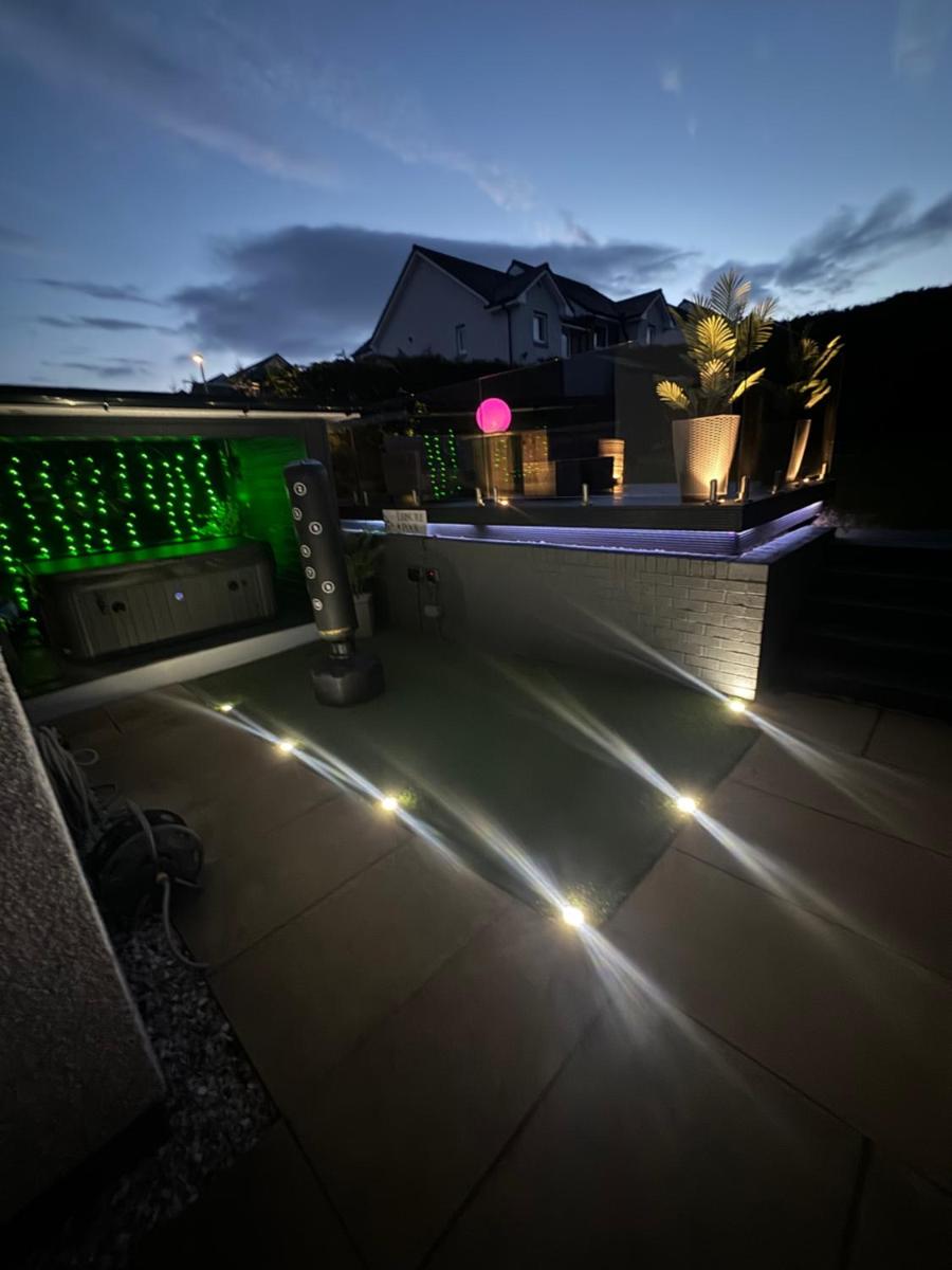 The_Spa_Cave - Housity