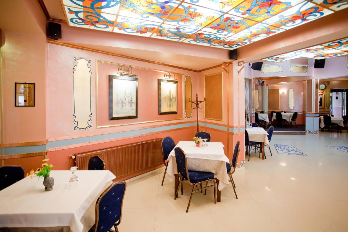 Hotel Parc Tecuci - Housity