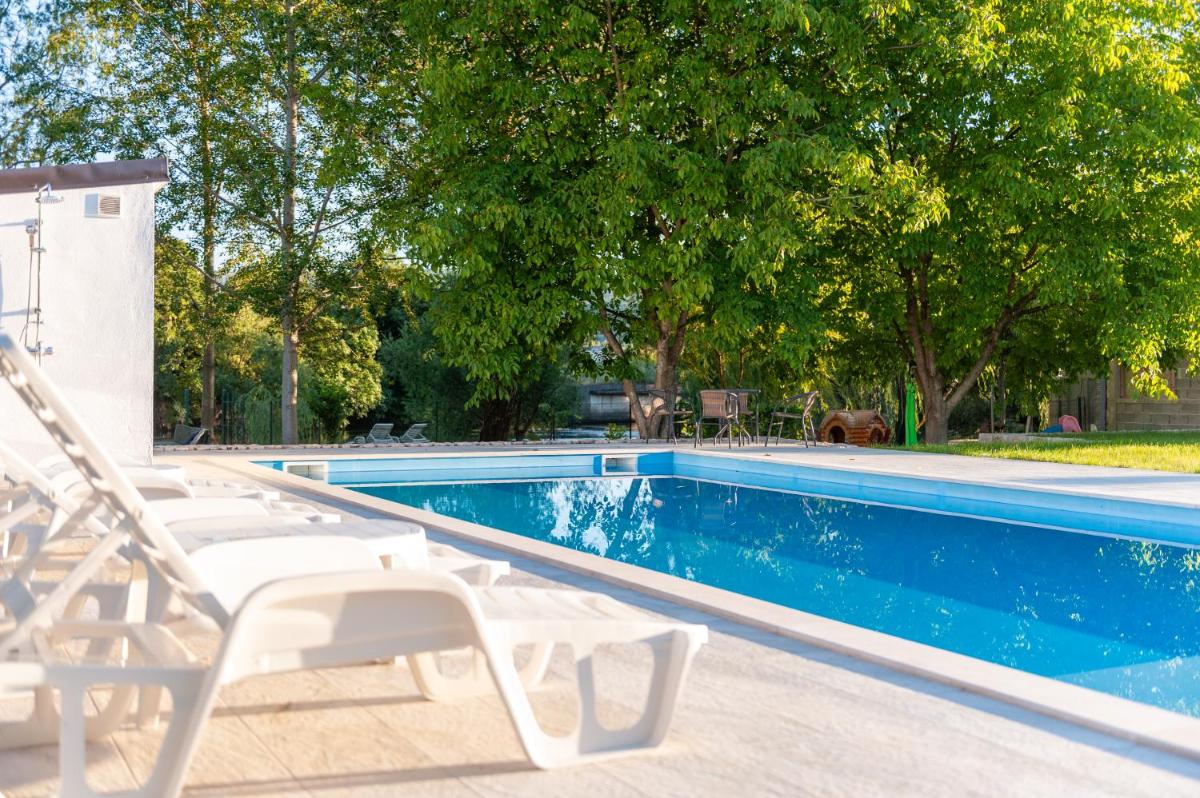 Holiday Homes Fig - Housity