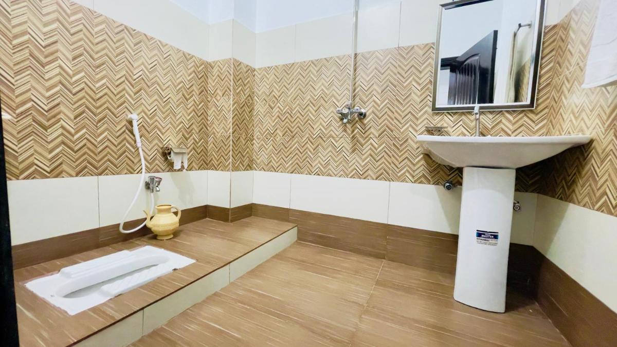Hotel Multan One - Hizvo