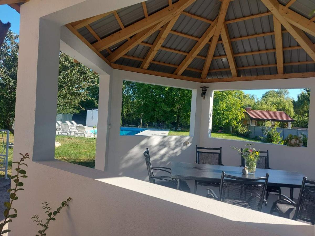 Holiday Homes Fig - Housity