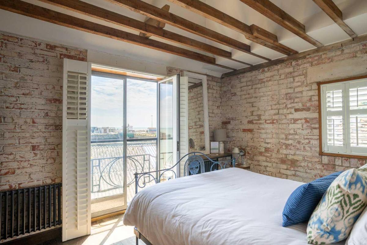Rocksalt Rooms - Housity