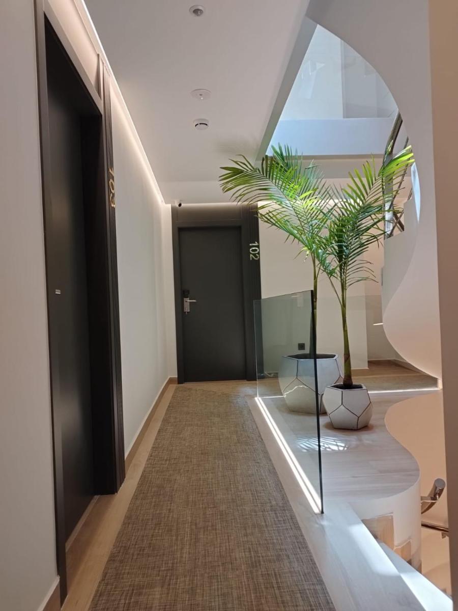 Plaza Rooms - Housity