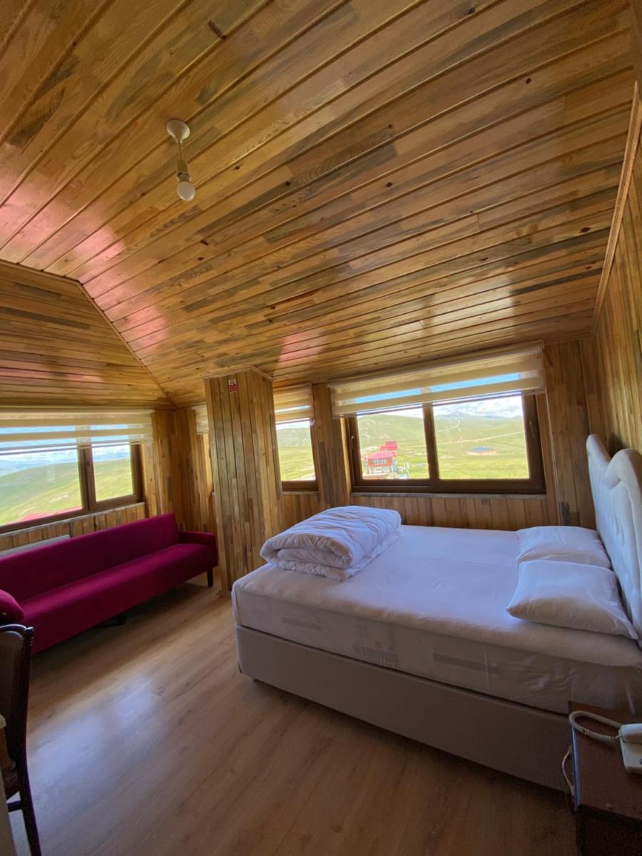 Hotel Kardelen - Housity