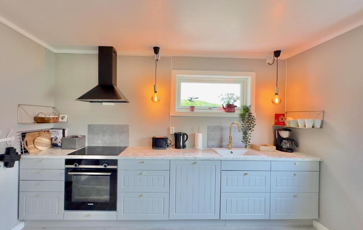 Seaview Holiday Home - Fredvang - Housity