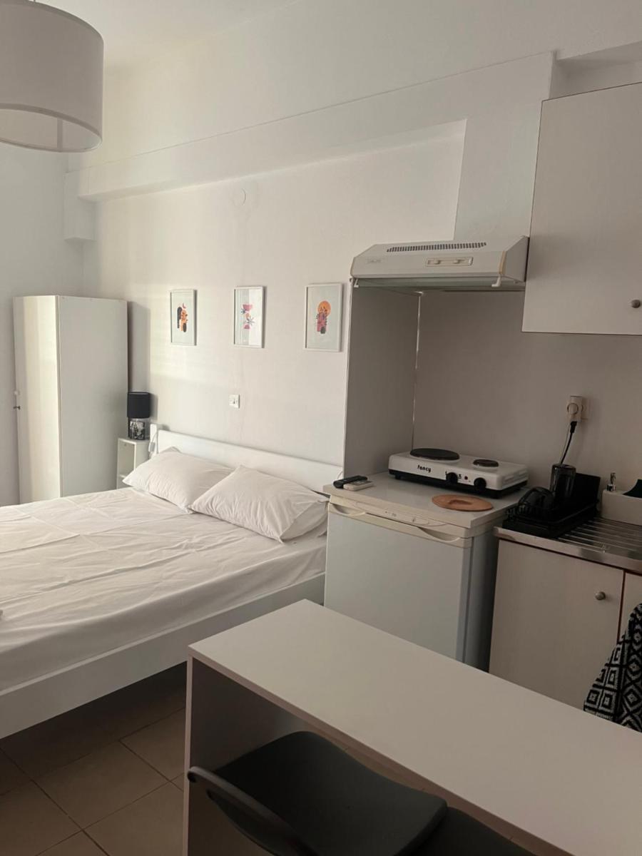 Ermou Studios - Housity