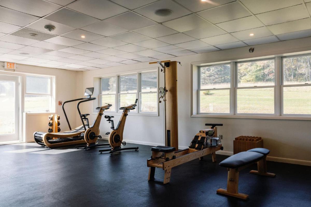 Hemlock Neversink - Housity