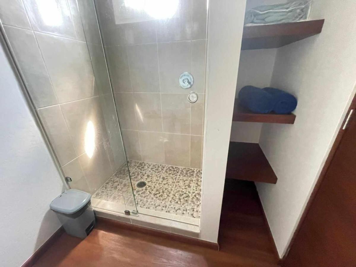 XpuHa Bonanza - Housity