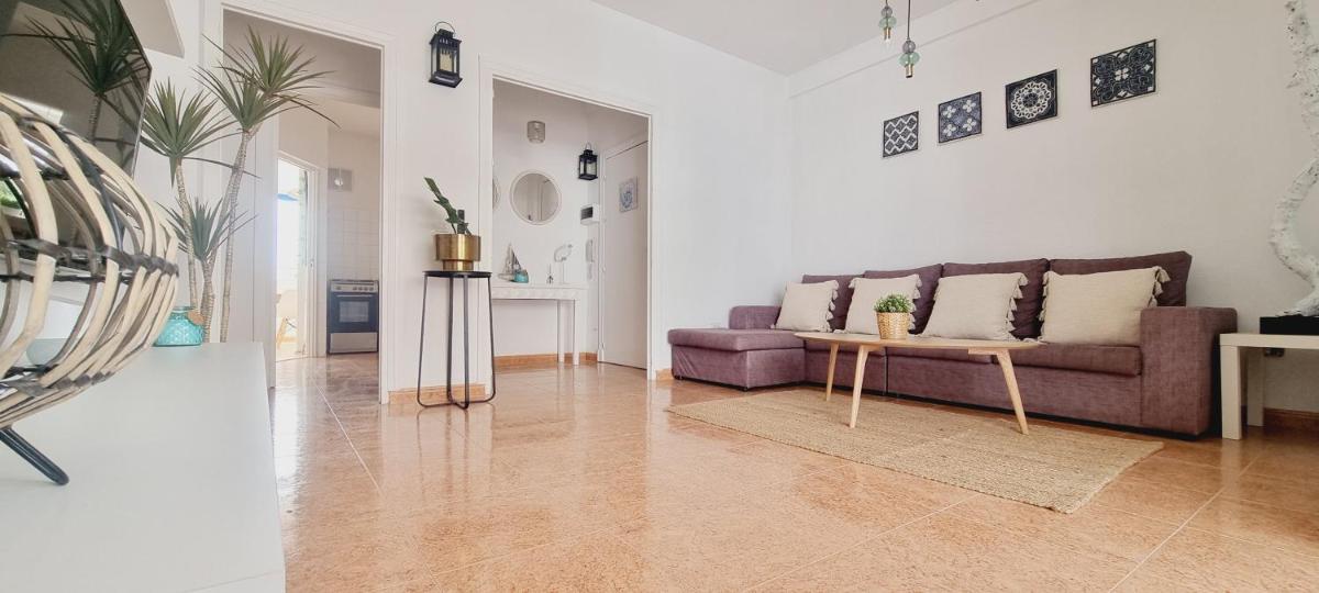 AGUILAS BEACH HOUSE - Vistas al mar con Aire Acondicionado - Housity