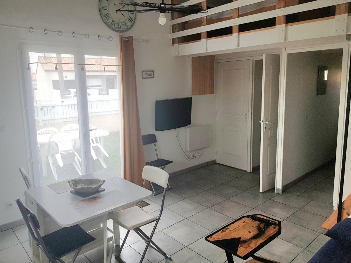 Belle petite maison neuve avec jardin privatif - Housity