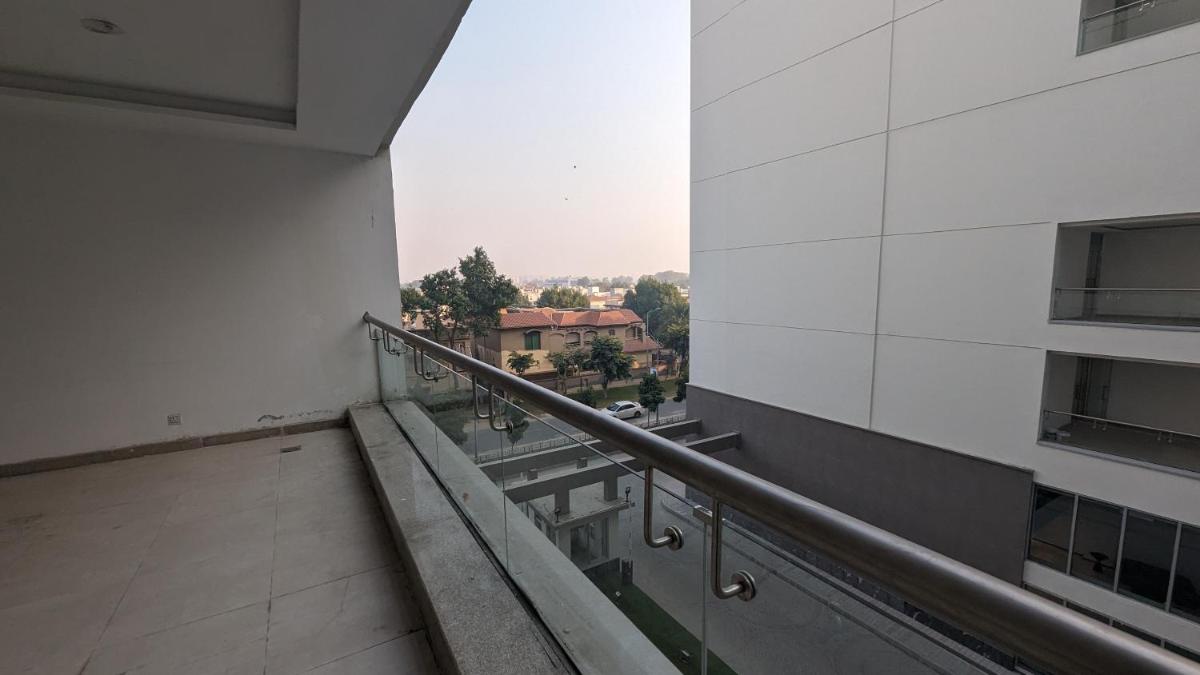 DHA Defence Luxury Apartments - Housity