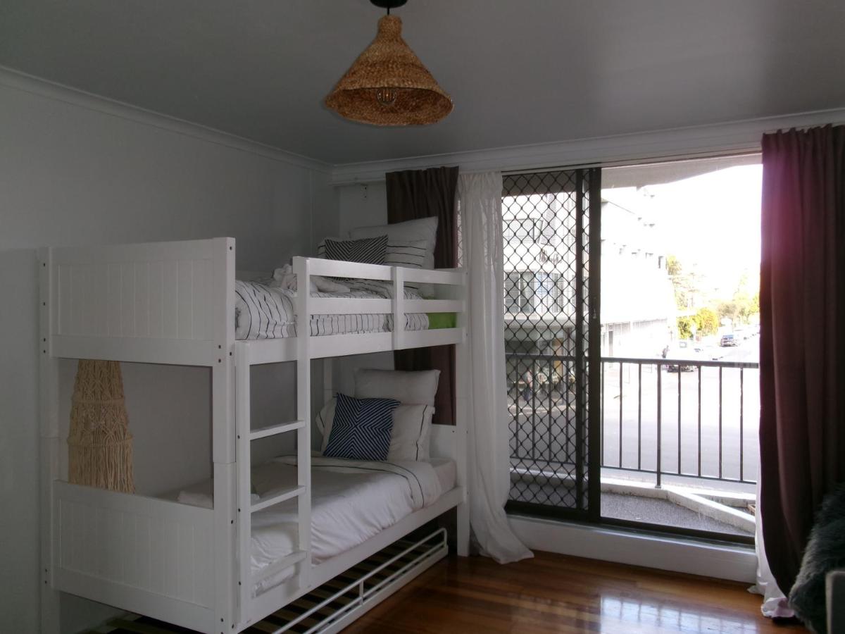 Ultimate Beach Pad - Housity