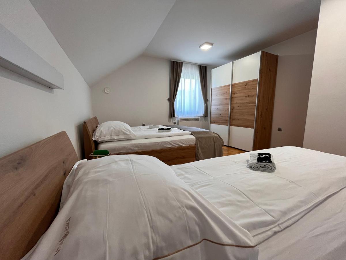 Apartments Vila Leska - Housity