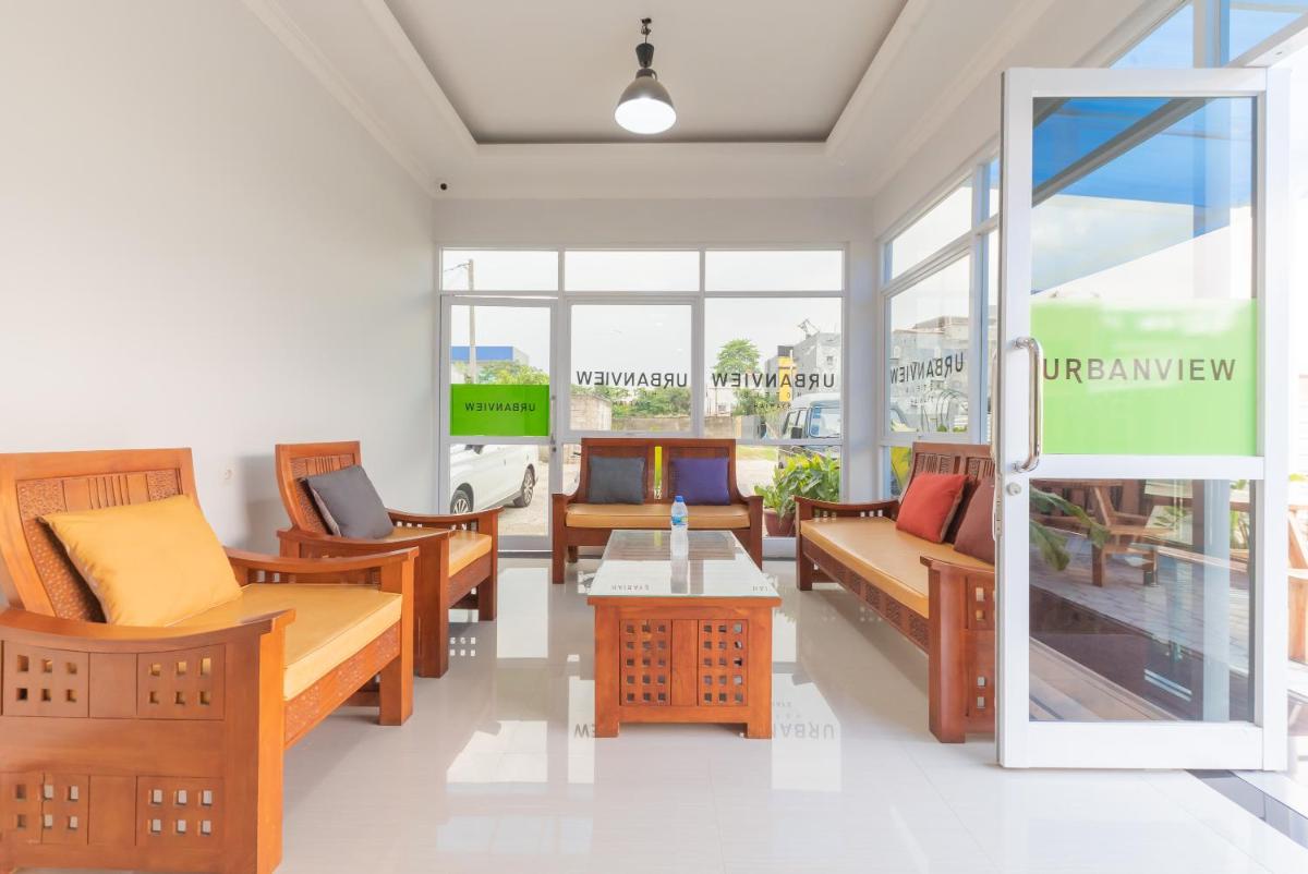 UrbanView Hotel 3m Syariah - Housity