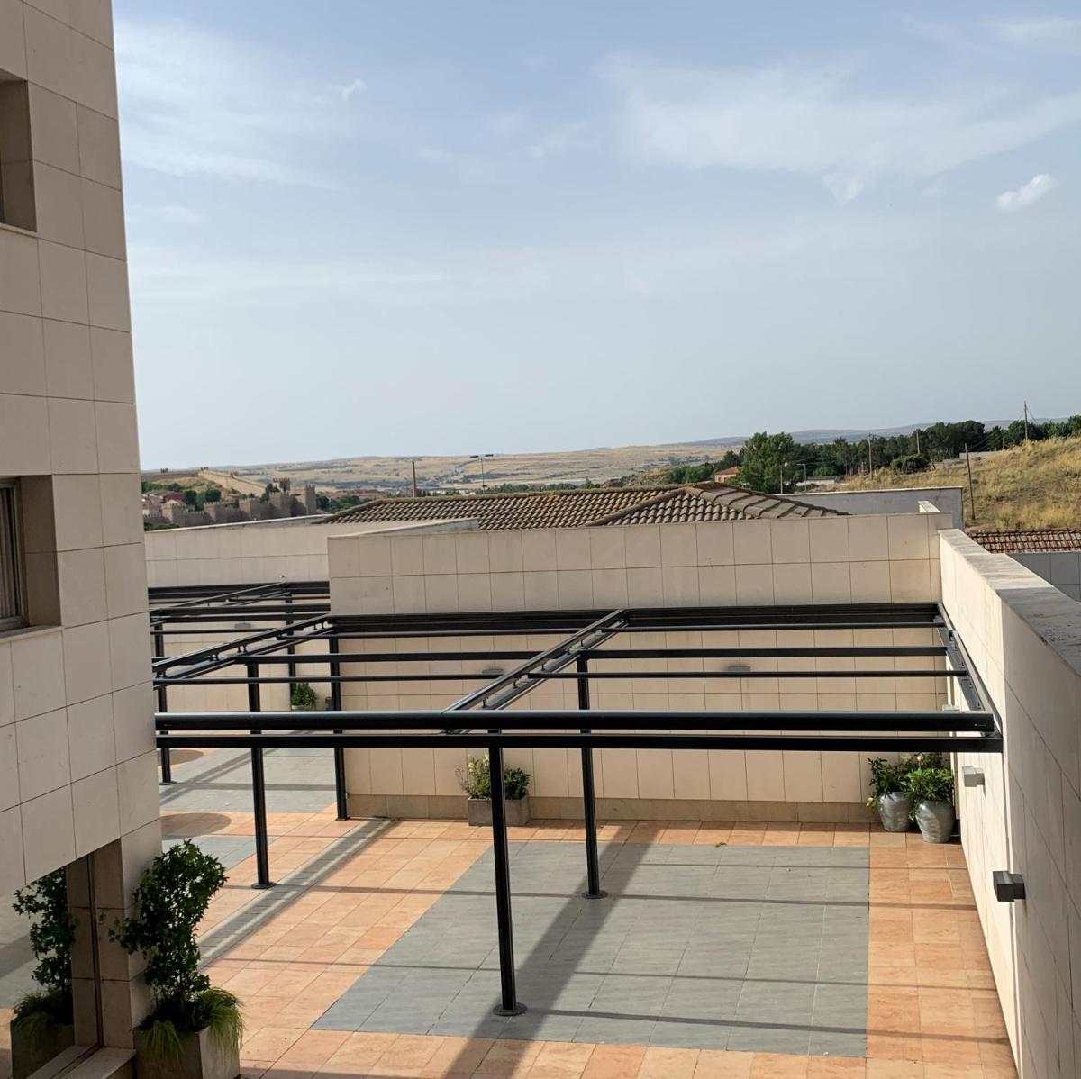 Hotel Sercotel Cuatro Postes - Housity