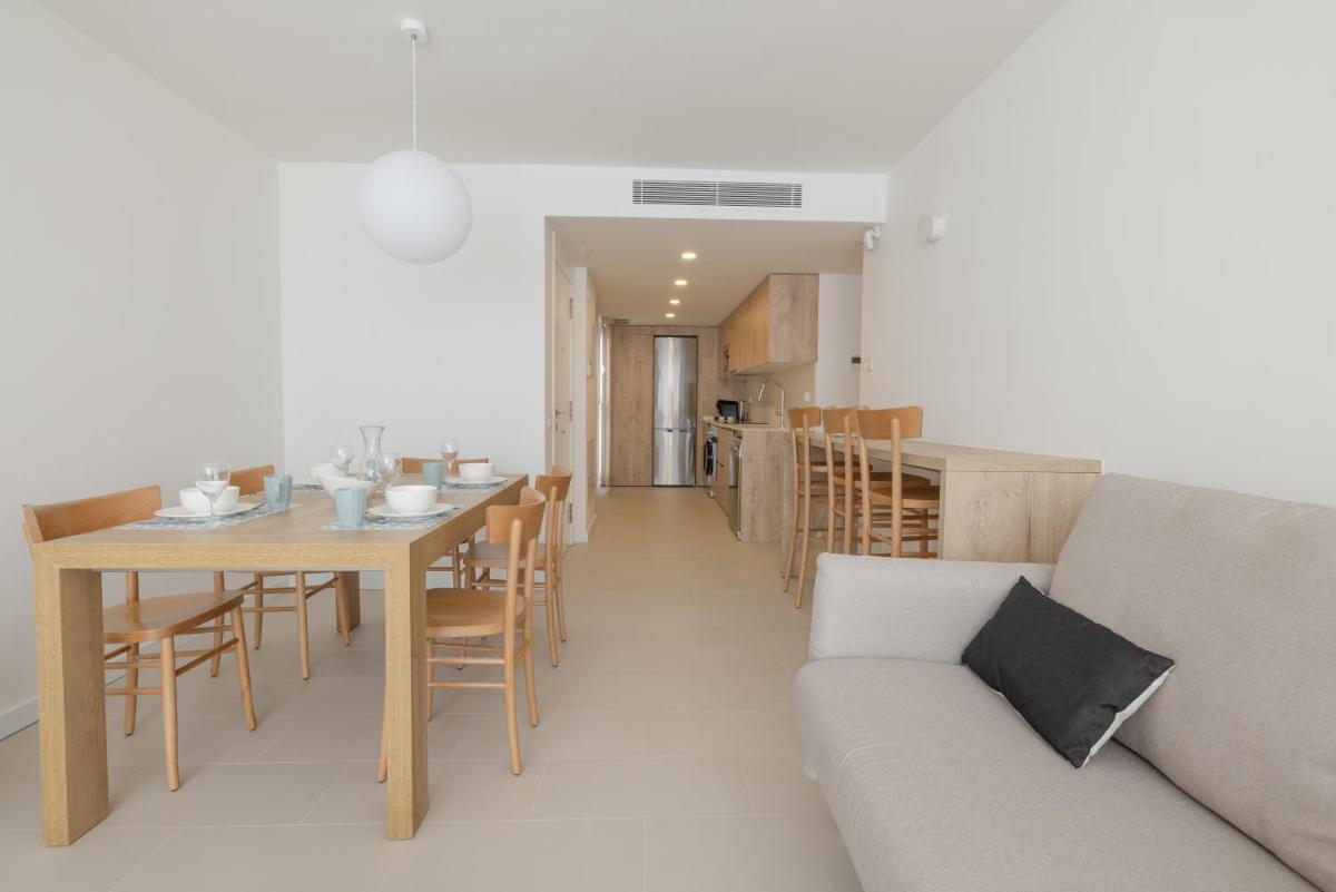 Vora Salou - Housity