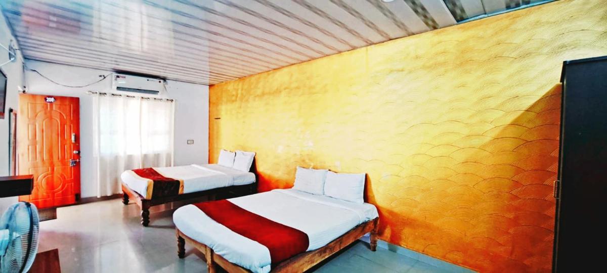 Suitetrails - Maharaja Palace Resort